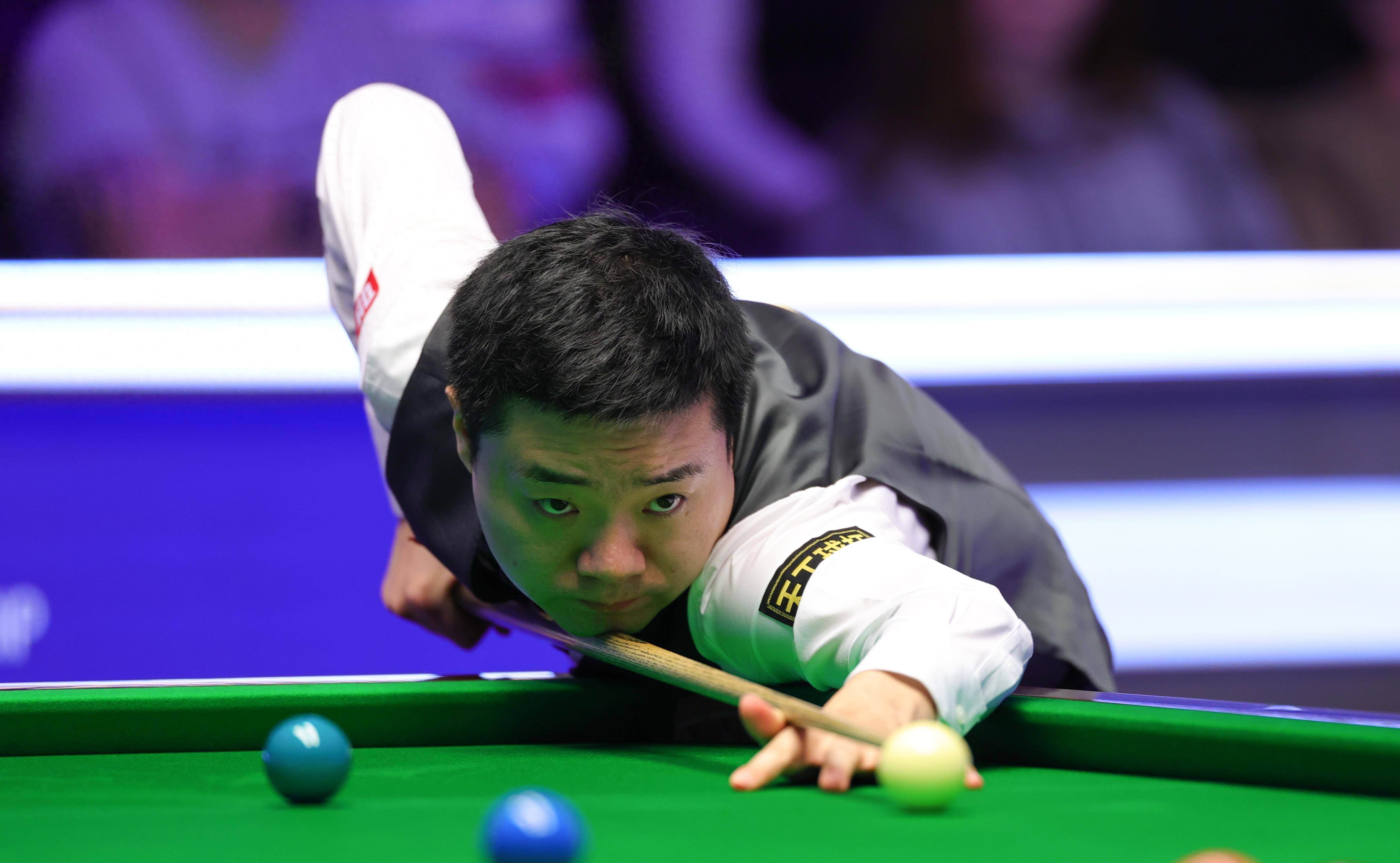 场上表现的 场上表现的