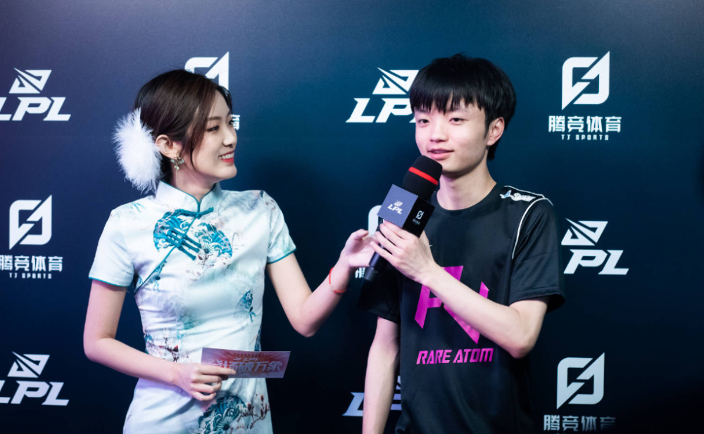 励了更多的 励了更多的