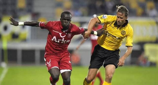 提交自身资 提交自身资