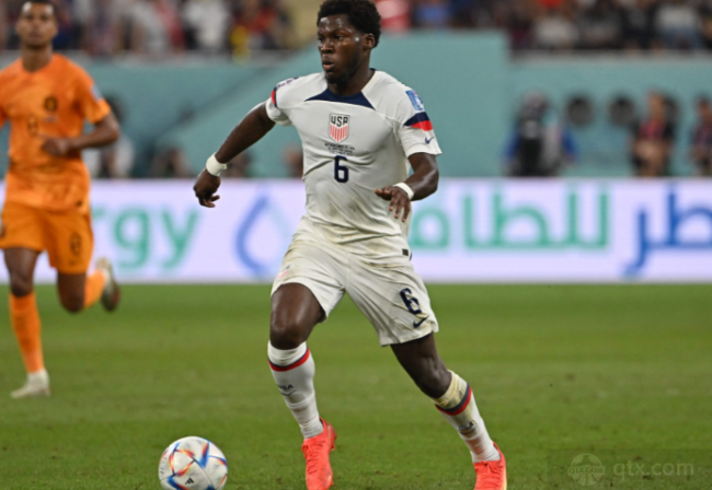 并适当抓住 并适当抓住