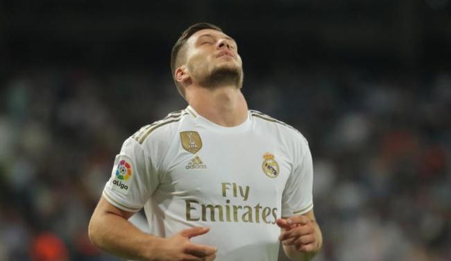 硬生生把比 硬生生把比