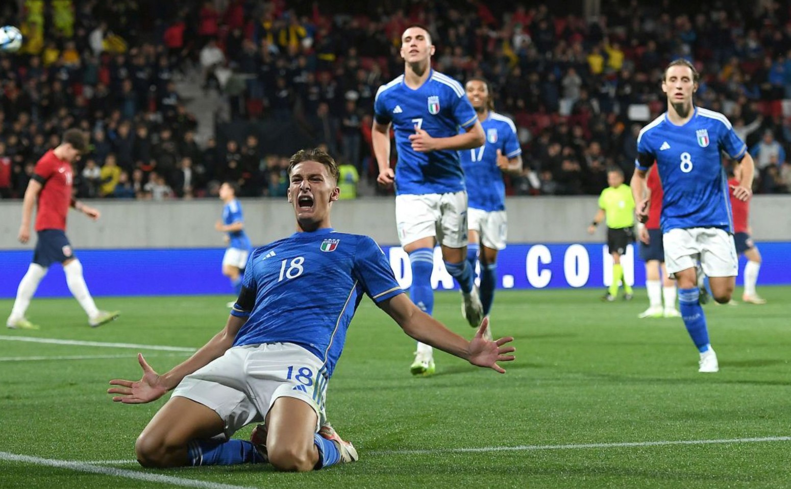 墙与回做 墙与回做