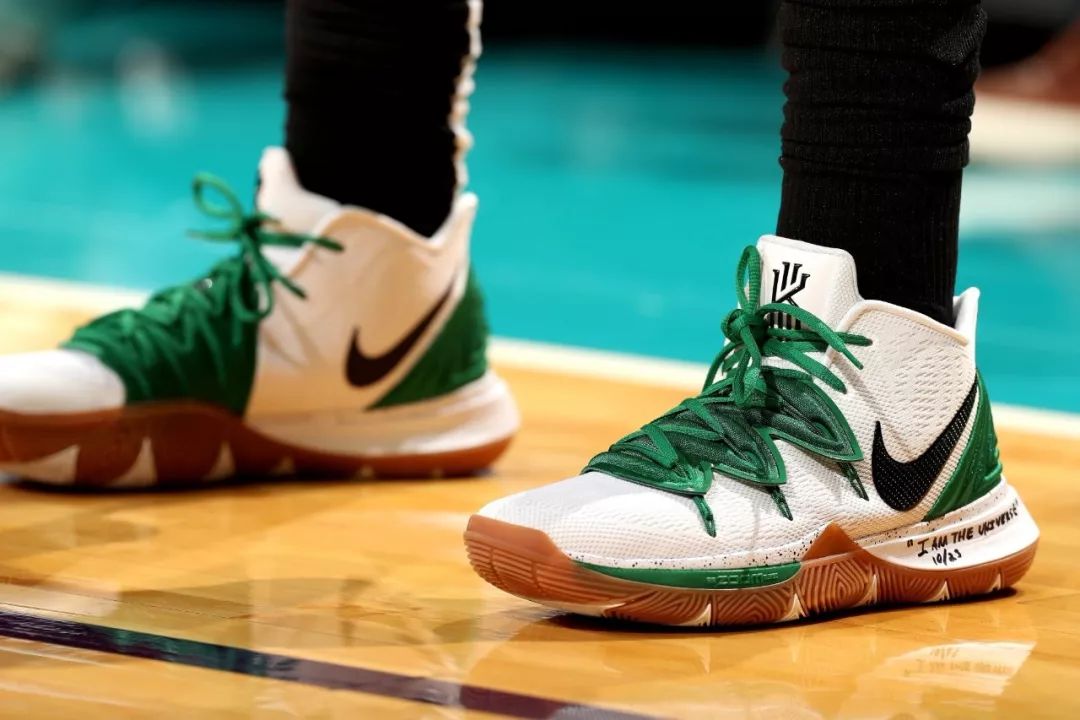 三是与内线 三是与内线